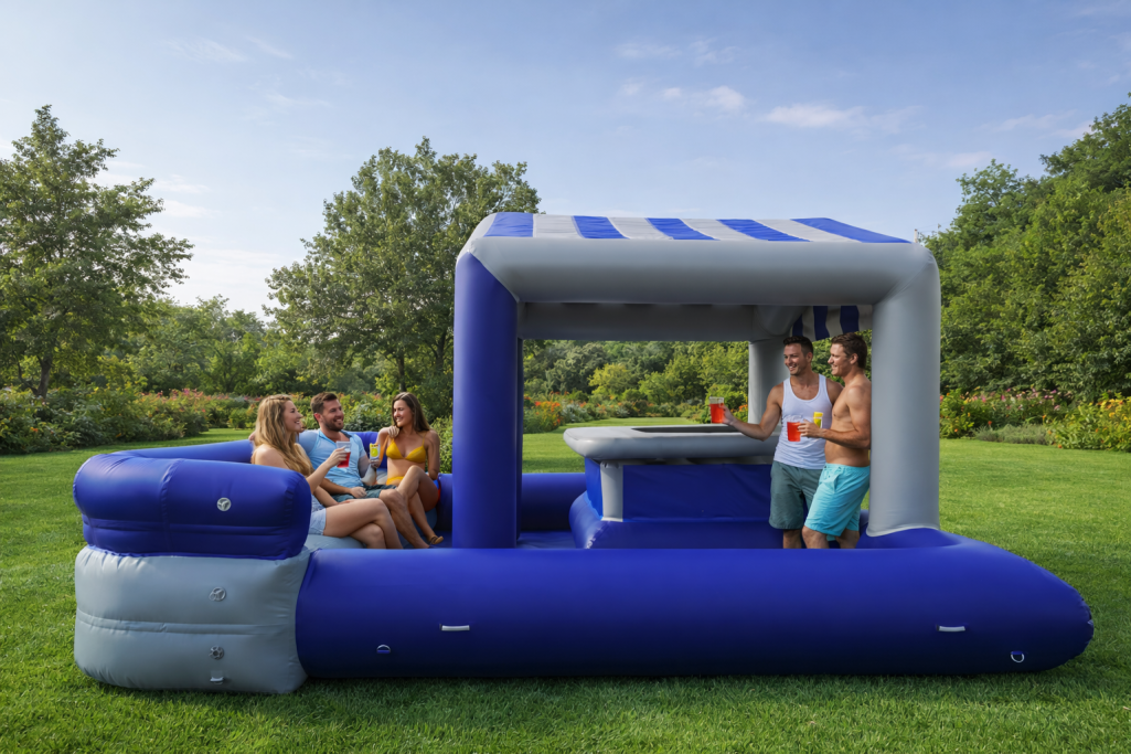 Bar gonflable bleu foncé et gris de 6 m x 5 m, avec comptoir et assise pour 10 personnes, possibilité ou pas de brumisation.